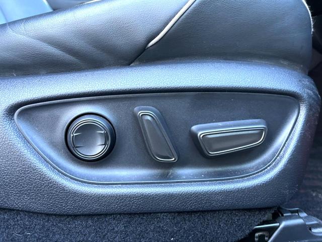 クラウンハイブリッド RSアドバンス モデリスタエアロキット ムーンルーフ レザーシートパッケージ デジタルインナーミラー セーフティパッケージプラス 純正ナビ パノラミックビュー 三眼LEDヘッド 純正18インチAW パドルシフト 禁煙(45枚目)