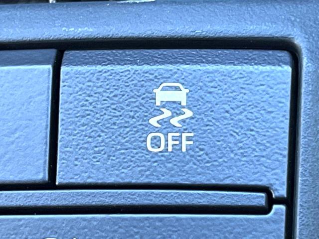 クラウンハイブリッド RSアドバンス モデリスタエアロキット ムーンルーフ レザーシートパッケージ デジタルインナーミラー セーフティパッケージプラス 純正ナビ パノラミックビュー 三眼LEDヘッド 純正18インチAW パドルシフト 禁煙(66枚目)