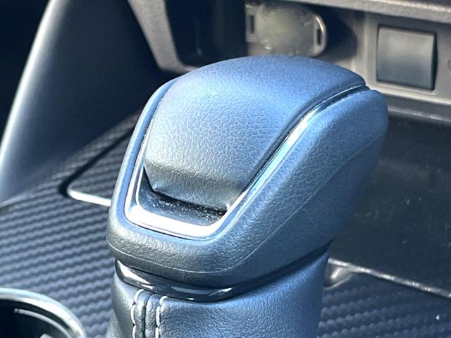 クラウンハイブリッド RSアドバンス モデリスタエアロキット ムーンルーフ レザーシートパッケージ デジタルインナーミラー セーフティパッケージプラス 純正ナビ パノラミックビュー 三眼LEDヘッド 純正18インチAW パドルシフト 禁煙(70枚目)