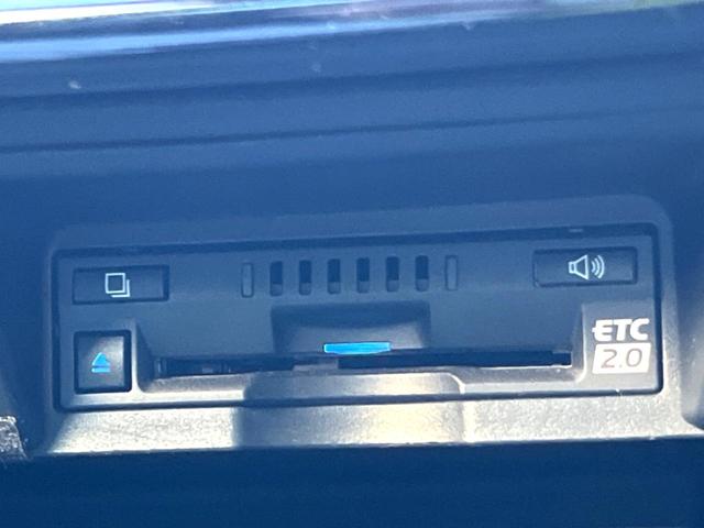 クラウンハイブリッド RSアドバンス モデリスタエアロキット ムーンルーフ レザーシートパッケージ デジタルインナーミラー セーフティパッケージプラス 純正ナビ パノラミックビュー 三眼LEDヘッド 純正18インチAW パドルシフト 禁煙(73枚目)