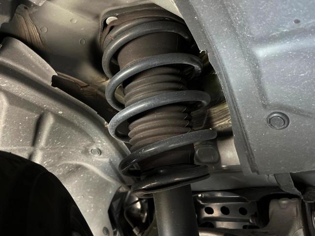 ロードスター Sレザーパッケージ ホワイトセレクション MT BOSE マツダコネクト バックカメラ 白革 セーフティパッケージ ブラインドスポット シートヒーター LEDヘッド スマートシティーブレーキサポート 純正16インチアルミ 革巻きステアリング(21枚目)