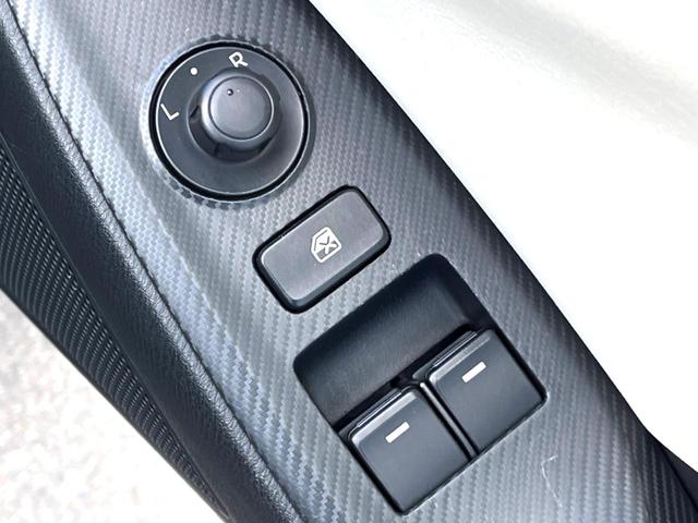 ロードスター Sレザーパッケージ ホワイトセレクション MT BOSE マツダコネクト バックカメラ 白革 セーフティパッケージ ブラインドスポット シートヒーター LEDヘッド スマートシティーブレーキサポート 純正16インチアルミ 革巻きステアリング(38枚目)