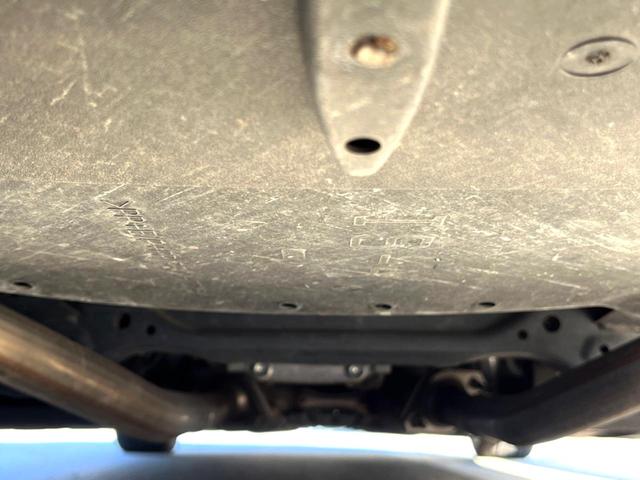 IS IS300 バージョンL クリアランスソナー セミアニリン革 メモリー付パワーシート シートベンチレーション セーフティシステムプラス フルLEDヘッド 純正10.3インチナビ バックカメラ 純正17インチAW パドルシフト(20枚目)