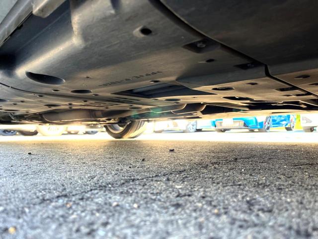 IS IS300 バージョンL クリアランスソナー セミアニリン革 メモリー付パワーシート シートベンチレーション セーフティシステムプラス フルLEDヘッド 純正10.3インチナビ バックカメラ 純正17インチAW パドルシフト(54枚目)