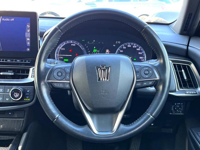 クラウンハイブリッド G Four 後期 セーフティパッケージプラス セーフティセンス 純正12.3インチナビ パノラミックビュー 黒革 ブラインドスポット 三眼LEDヘッド 純正18インチAW メモリー付パワーシート シートヒーター(13枚目)