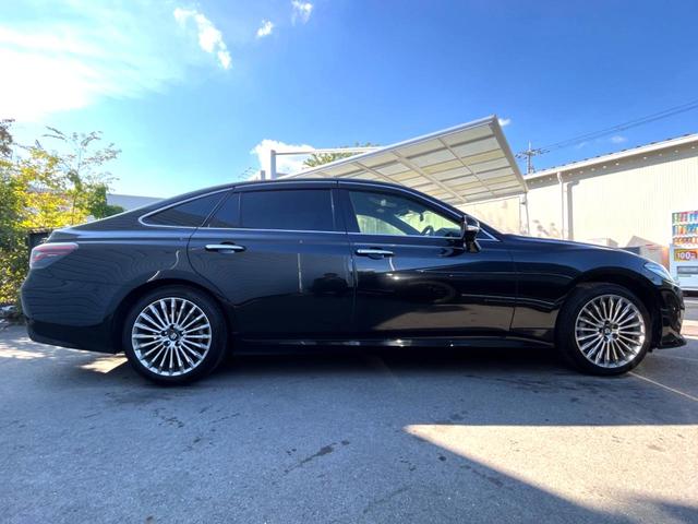 クラウンハイブリッド G Four 後期 セーフティパッケージプラス セーフティセンス 純正12.3インチナビ パノラミックビュー 黒革 ブラインドスポット 三眼LEDヘッド 純正18インチAW メモリー付パワーシート シートヒーター(28枚目)