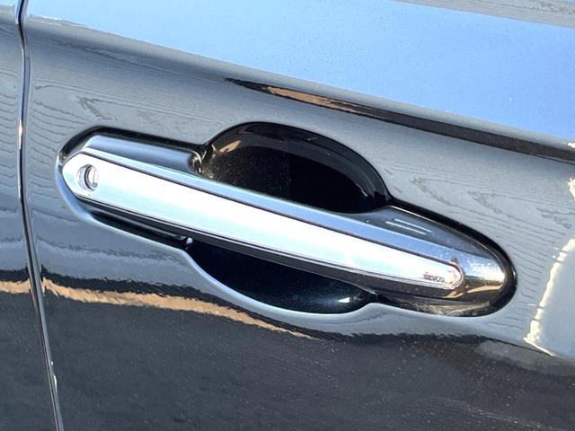 クラウンハイブリッド G Four 後期 セーフティパッケージプラス セーフティセンス 純正12.3インチナビ パノラミックビュー 黒革 ブラインドスポット 三眼LEDヘッド 純正18インチAW メモリー付パワーシート シートヒーター(35枚目)