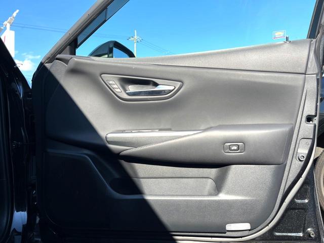 クラウンハイブリッド G Four 後期 セーフティパッケージプラス セーフティセンス 純正12.3インチナビ パノラミックビュー 黒革 ブラインドスポット 三眼LEDヘッド 純正18インチAW メモリー付パワーシート シートヒーター(37枚目)