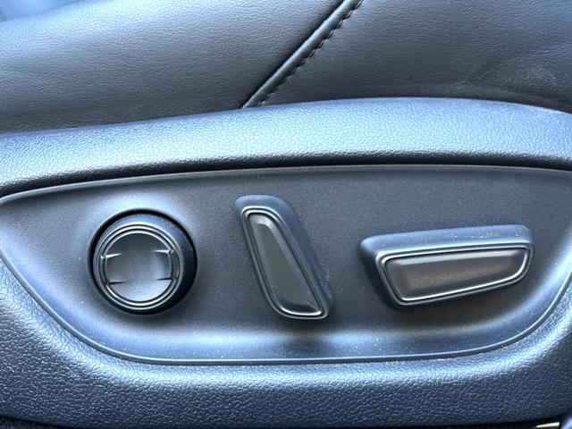 クラウンハイブリッド G Four 後期 セーフティパッケージプラス セーフティセンス 純正12.3インチナビ パノラミックビュー 黒革 ブラインドスポット 三眼LEDヘッド 純正18インチAW メモリー付パワーシート シートヒーター(40枚目)