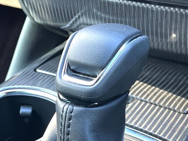 クラウンハイブリッド G Four 後期 セーフティパッケージプラス セーフティセンス 純正12.3インチナビ パノラミックビュー 黒革 ブラインドスポット 三眼LEDヘッド 純正18インチAW メモリー付パワーシート シートヒーター(71枚目)