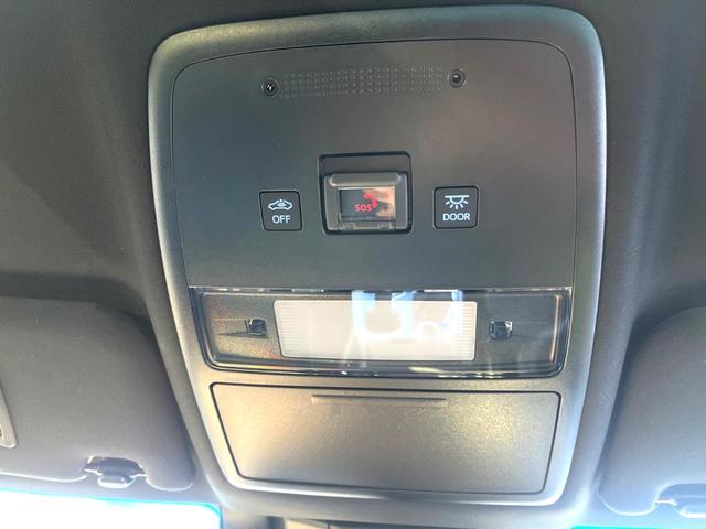 クラウンハイブリッド ＲＳ　Ｆｏｕｒ　リミテッドＩＩ　後期　セーフティセンス　純正１２．３インチナビ　バックカメラ　黒革　ブラインドスポット　三眼ＬＥＤヘッド　パワーシート　シートベンチレーション　純正１８インチＡＷ　革巻きステアリング　スマートキー（64枚目）