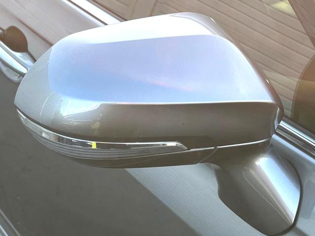 クラウンハイブリッド ＲＳ　Ｆｏｕｒ　リミテッドＩＩ　後期　セーフティセンス　純正１２．３インチナビ　バックカメラ　黒革　ブラインドスポット　三眼ＬＥＤヘッド　パワーシート　シートベンチレーション　純正１８インチＡＷ　革巻きステアリング　スマートキー（69枚目）