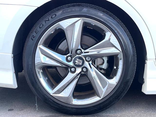 クラウンハイブリッド ＲＳアドバンス　モデリスタエアロキット　ムーンルーフ　セーフティセンス　ブラインドスポット　三眼ＬＥＤヘッド　純正ＳＤナビ　バックカメラ　ハーフレザー　メモリー付パワーシート　純正１８インチＡＷ　ステアリングヒーター（28枚目）