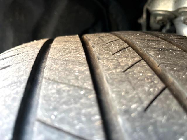 クラウン ＲＳ　後期　ＴＲＤエアロパーツセット　セーフティパッケージプラス　セーフティセンス　純正１２．３インチナビ　パノラミックビュー　ブラインドスポット　ハーフレザー　パワーシート　シートヒーター　ＥＴＣ　禁煙車（24枚目）