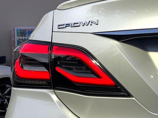 クラウン ＲＳ　後期　ＴＲＤエアロパーツセット　セーフティパッケージプラス　セーフティセンス　純正１２．３インチナビ　パノラミックビュー　ブラインドスポット　ハーフレザー　パワーシート　シートヒーター　ＥＴＣ　禁煙車（34枚目）