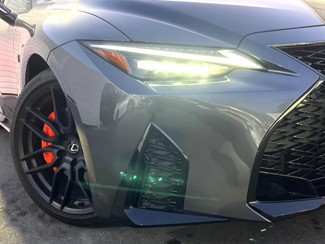 IS IS350 FスポーツモードブラックIII 後期 ムーンルーフ 純正10.3インチナビ パノラミックビュー オレンジブレーキキャリパー 三眼LEDヘッド 純正19インチBBS製AW セーフティシステムプラス ブラインドスポット レーダークルーズ(15枚目)