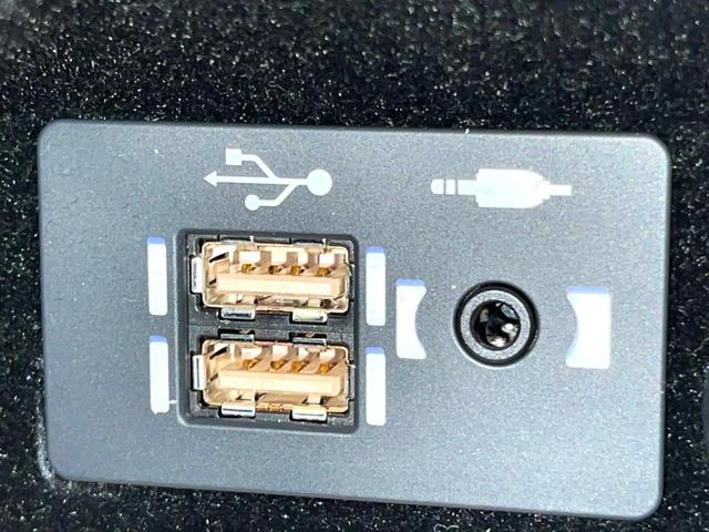 IS IS350 FスポーツモードブラックIII 後期 ムーンルーフ 純正10.3インチナビ パノラミックビュー オレンジブレーキキャリパー 三眼LEDヘッド 純正19インチBBS製AW セーフティシステムプラス ブラインドスポット レーダークルーズ(66枚目)