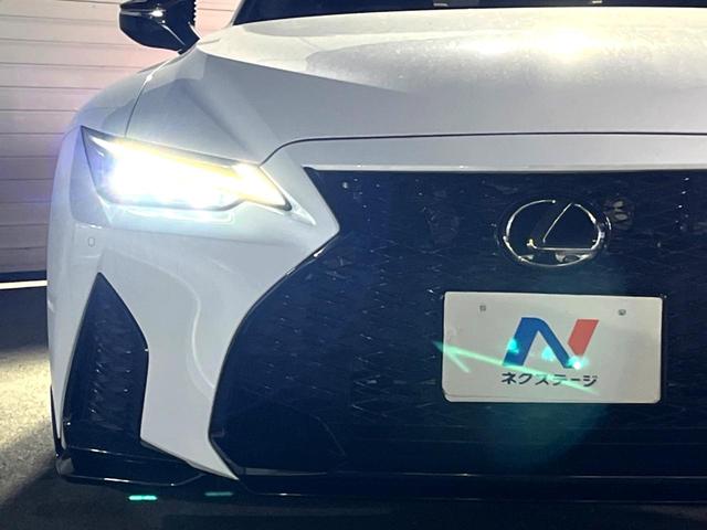 ＩＳ ＩＳ３５０　ＦスポーツモードブラックＳ　ＴＲＤエアロ＆マフラー　ムーンルーフ　オレンジブレーキキャリパー　セーフティシステムプラス　ブラインドスポット　三眼ＬＥＤヘッド　純正１０．３インチナビ　バックカメラ　純正１９インチＢＢＳ製ＡＷ　禁煙（26枚目）
