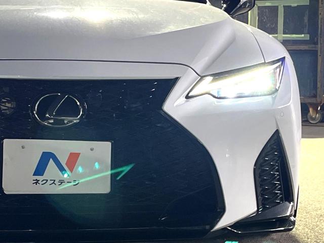 ＩＳ ＩＳ３５０　ＦスポーツモードブラックＳ　ＴＲＤエアロ＆マフラー　ムーンルーフ　オレンジブレーキキャリパー　セーフティシステムプラス　ブラインドスポット　三眼ＬＥＤヘッド　純正１０．３インチナビ　バックカメラ　純正１９インチＢＢＳ製ＡＷ　禁煙（27枚目）