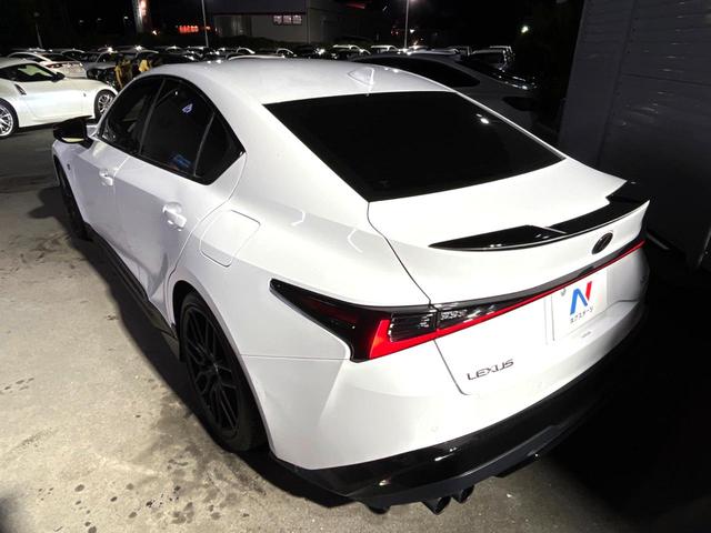 ＩＳ ＩＳ３５０　ＦスポーツモードブラックＳ　ＴＲＤエアロ＆マフラー　ムーンルーフ　オレンジブレーキキャリパー　セーフティシステムプラス　ブラインドスポット　三眼ＬＥＤヘッド　純正１０．３インチナビ　バックカメラ　純正１９インチＢＢＳ製ＡＷ　禁煙（31枚目）