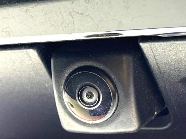 ＩＳ ＩＳ３５０　ＦスポーツモードブラックＳ　ＴＲＤエアロ＆マフラー　ムーンルーフ　オレンジブレーキキャリパー　セーフティシステムプラス　ブラインドスポット　三眼ＬＥＤヘッド　純正１０．３インチナビ　バックカメラ　純正１９インチＢＢＳ製ＡＷ　禁煙（34枚目）