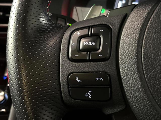 ＩＳ ＩＳ３５０　ＦスポーツモードブラックＳ　ＴＲＤエアロ＆マフラー　ムーンルーフ　オレンジブレーキキャリパー　セーフティシステムプラス　ブラインドスポット　三眼ＬＥＤヘッド　純正１０．３インチナビ　バックカメラ　純正１９インチＢＢＳ製ＡＷ　禁煙（42枚目）