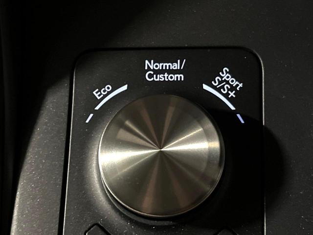 ＩＳ ＩＳ３５０　ＦスポーツモードブラックＳ　ＴＲＤエアロ＆マフラー　ムーンルーフ　オレンジブレーキキャリパー　セーフティシステムプラス　ブラインドスポット　三眼ＬＥＤヘッド　純正１０．３インチナビ　バックカメラ　純正１９インチＢＢＳ製ＡＷ　禁煙（56枚目）