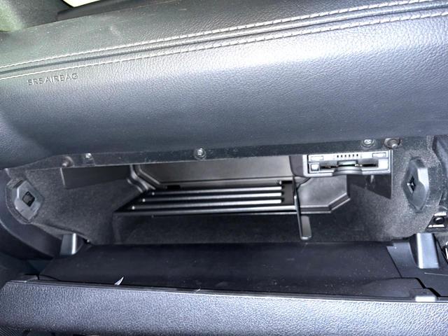 ＩＳ ＩＳ３５０　ＦスポーツモードブラックＳ　ＴＲＤエアロ＆マフラー　ムーンルーフ　オレンジブレーキキャリパー　セーフティシステムプラス　ブラインドスポット　三眼ＬＥＤヘッド　純正１０．３インチナビ　バックカメラ　純正１９インチＢＢＳ製ＡＷ　禁煙（60枚目）