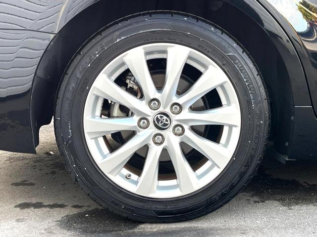 カムリ ＷＳ　セーフティセンス　ブラインドスポット　純正ナビ　バックカメラ　インテリジェントクリアランスソナー　ハーフレザー　パワーシート　ＬＥＤヘッド　純正１７インチＡＷ　革巻きステアリング　パドルシフト　禁煙車（23枚目）