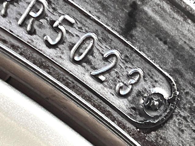 カムリ ＷＳ　セーフティセンス　ブラインドスポット　純正ナビ　バックカメラ　インテリジェントクリアランスソナー　ハーフレザー　パワーシート　ＬＥＤヘッド　純正１７インチＡＷ　革巻きステアリング　パドルシフト　禁煙車（24枚目）