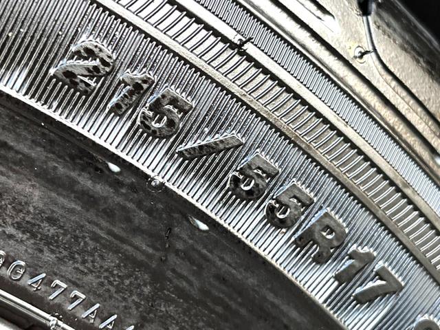 カムリ ＷＳ　セーフティセンス　ブラインドスポット　純正ナビ　バックカメラ　インテリジェントクリアランスソナー　ハーフレザー　パワーシート　ＬＥＤヘッド　純正１７インチＡＷ　革巻きステアリング　パドルシフト　禁煙車（25枚目）