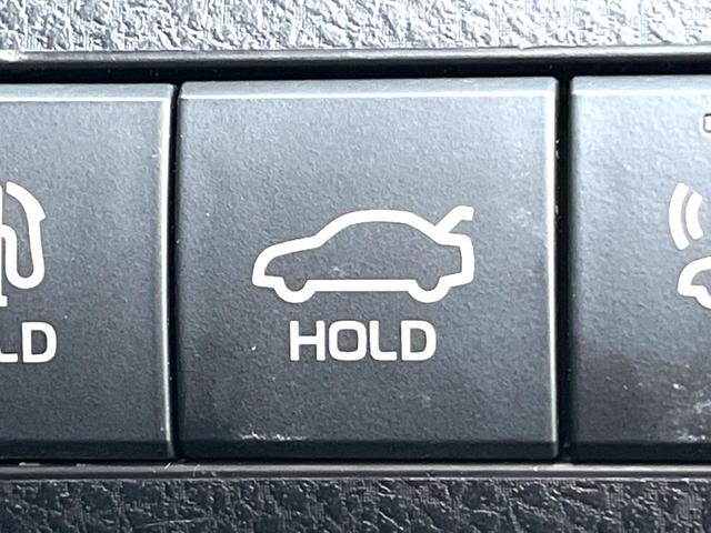 カムリ ＷＳ　セーフティセンス　ブラインドスポット　純正ナビ　バックカメラ　インテリジェントクリアランスソナー　ハーフレザー　パワーシート　ＬＥＤヘッド　純正１７インチＡＷ　革巻きステアリング　パドルシフト　禁煙車（45枚目）