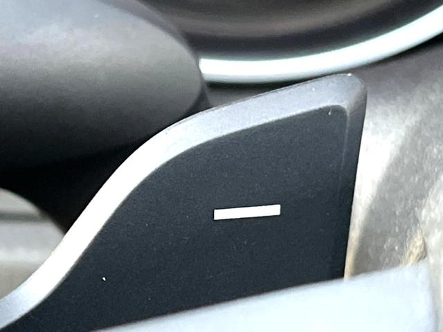 カムリ ＷＳ　セーフティセンス　ブラインドスポット　純正ナビ　バックカメラ　インテリジェントクリアランスソナー　ハーフレザー　パワーシート　ＬＥＤヘッド　純正１７インチＡＷ　革巻きステアリング　パドルシフト　禁煙車（52枚目）