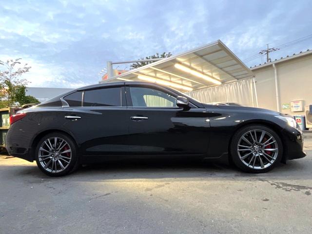 スカイライン 400R 405PS 全方位運転支援 黒革 純正ナビ アラウンドビュー メモリー付パワーシート シートヒーター LEDヘッド 純正19インチAW 革巻きステアリング パドルシフト デュアルオートエアコン 禁煙車(31枚目)