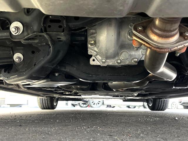 下回りがきれいなうちに、防錆加工の施工がオススメ。降雪地域はもちろん、沿岸部にお住いの方や、趣味でマリン・ウィンタースポーツをされる方にご好評いただいております。