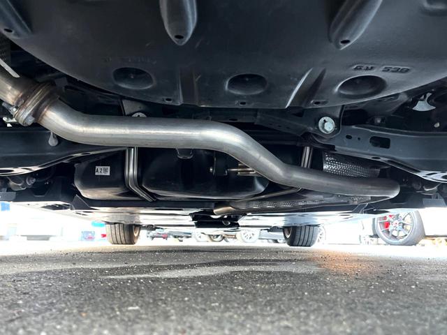 カムリ Ｇ　ブラインドスポット　純正８インチディスプレイオーディオ　バックカメラ　セーフティセンス　インテリジェントクリアランスソナー　ＬＥＤヘッド　パワーシート　純正１７インチＡＷ　革巻きステアリング　禁煙車（20枚目）