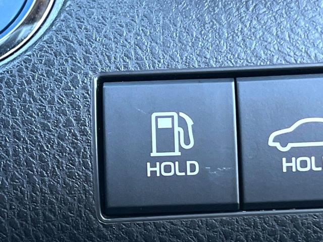 カムリ Ｇ　ブラインドスポット　純正８インチディスプレイオーディオ　バックカメラ　セーフティセンス　インテリジェントクリアランスソナー　ＬＥＤヘッド　パワーシート　純正１７インチＡＷ　革巻きステアリング　禁煙車（41枚目）