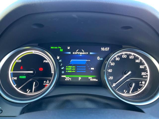 カムリ Ｇ　ブラインドスポット　純正８インチディスプレイオーディオ　バックカメラ　セーフティセンス　インテリジェントクリアランスソナー　ＬＥＤヘッド　パワーシート　純正１７インチＡＷ　革巻きステアリング　禁煙車（52枚目）