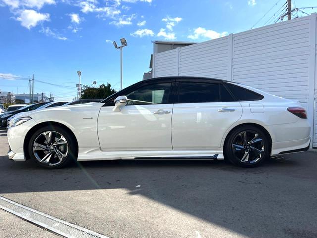 クラウンハイブリッド ＲＳアドバンス　モデリスタフルエアロ　ムーンルーフ　セーフティセンス　純正ナビ　バックカメラ　純正１８インチＡＷ　レーダークルーズ　白革　シートベンチレーション　パワーシート　三眼ＬＥＤヘッド　パドルシフト　禁煙車（30枚目）