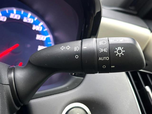 クラウンハイブリッド ＲＳアドバンス　モデリスタフルエアロ　ムーンルーフ　セーフティセンス　純正ナビ　バックカメラ　純正１８インチＡＷ　レーダークルーズ　白革　シートベンチレーション　パワーシート　三眼ＬＥＤヘッド　パドルシフト　禁煙車（47枚目）