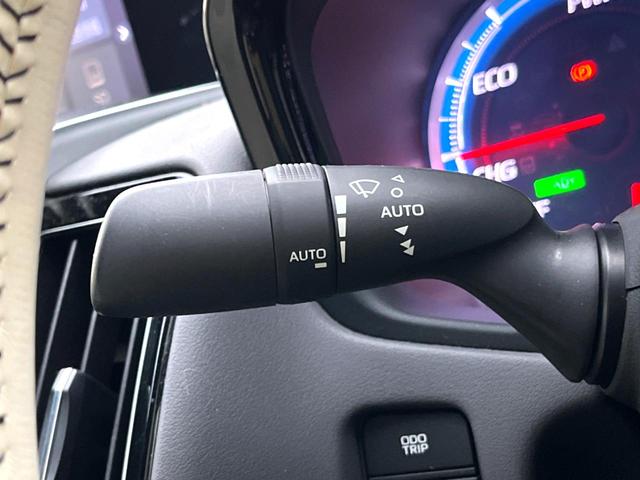 クラウンハイブリッド ＲＳアドバンス　モデリスタフルエアロ　ムーンルーフ　セーフティセンス　純正ナビ　バックカメラ　純正１８インチＡＷ　レーダークルーズ　白革　シートベンチレーション　パワーシート　三眼ＬＥＤヘッド　パドルシフト　禁煙車（48枚目）