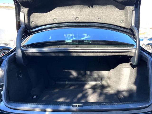 IS IS300h Fスポーツ ムーンルーフ クリアランスソナー 純正ナビ バックカメラ ハーフレザー パワーシート シートヒーター クルーズコントロール LEDヘッド 純正18インチAW 革巻きステアリング パドルシフト 禁煙車(12枚目)