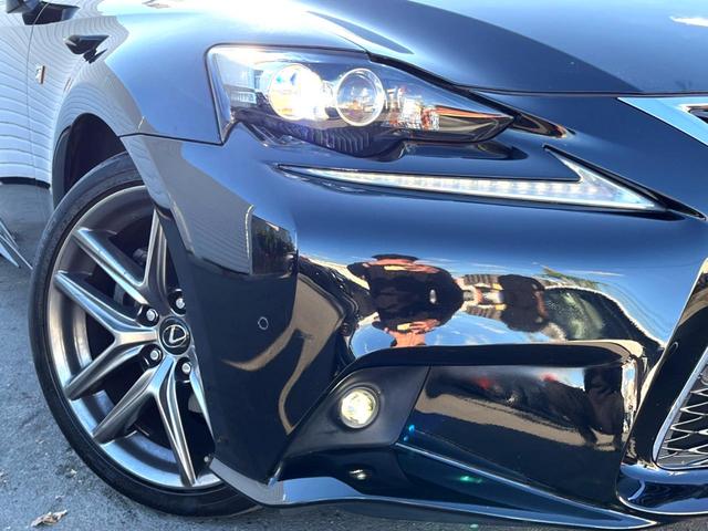 IS IS300h Fスポーツ ムーンルーフ クリアランスソナー 純正ナビ バックカメラ ハーフレザー パワーシート シートヒーター クルーズコントロール LEDヘッド 純正18インチAW 革巻きステアリング パドルシフト 禁煙車(15枚目)