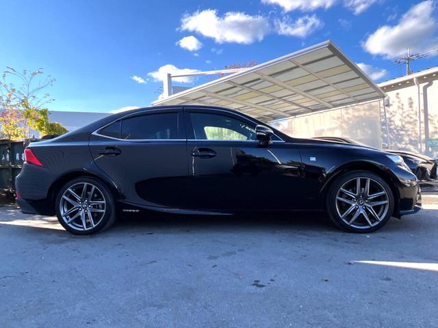 IS IS300h Fスポーツ ムーンルーフ クリアランスソナー 純正ナビ バックカメラ ハーフレザー パワーシート シートヒーター クルーズコントロール LEDヘッド 純正18インチAW 革巻きステアリング パドルシフト 禁煙車(22枚目)