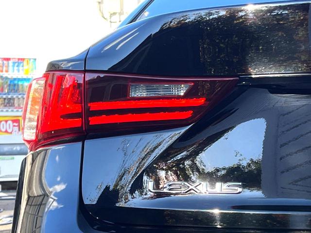 IS IS300h Fスポーツ ムーンルーフ クリアランスソナー 純正ナビ バックカメラ ハーフレザー パワーシート シートヒーター クルーズコントロール LEDヘッド 純正18インチAW 革巻きステアリング パドルシフト 禁煙車(28枚目)