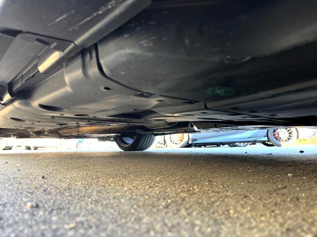 IS IS300h Fスポーツ ムーンルーフ クリアランスソナー 純正ナビ バックカメラ ハーフレザー パワーシート シートヒーター クルーズコントロール LEDヘッド 純正18インチAW 革巻きステアリング パドルシフト 禁煙車(37枚目)