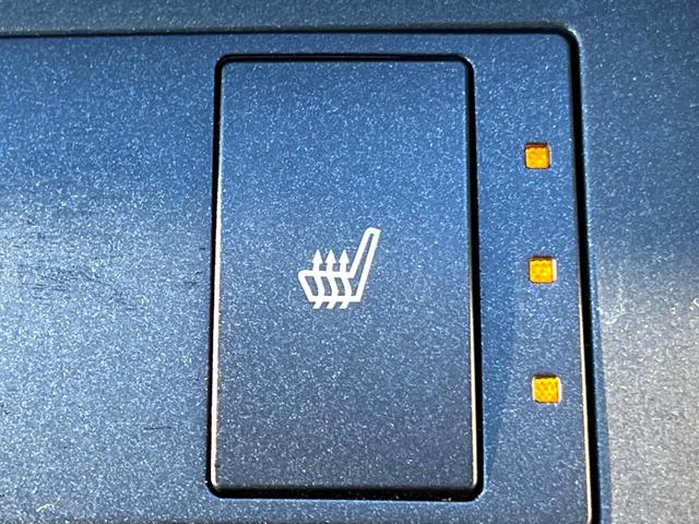 IS IS300h Fスポーツ ムーンルーフ クリアランスソナー 純正ナビ バックカメラ ハーフレザー パワーシート シートヒーター クルーズコントロール LEDヘッド 純正18インチAW 革巻きステアリング パドルシフト 禁煙車(52枚目)