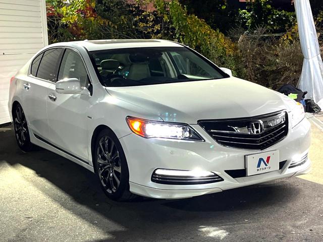 レジェンド ベースグレード　ホンダセンシング　サンルーフ　ブラインドスポット　ベージュ革シート　純正ナビ　マルチビューカメラ　メモリー付きパワーシート　シートベンチレーション　シートヒーター　ＬＥＤヘッド　ハイビームアシスト（18枚目）