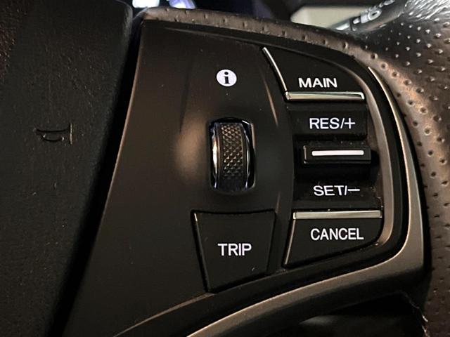 レジェンド ベースグレード　ホンダセンシング　サンルーフ　ブラインドスポット　ベージュ革シート　純正ナビ　マルチビューカメラ　メモリー付きパワーシート　シートベンチレーション　シートヒーター　ＬＥＤヘッド　ハイビームアシスト（47枚目）