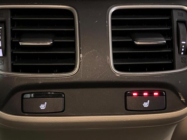 レジェンド ベースグレード　ホンダセンシング　サンルーフ　ブラインドスポット　ベージュ革シート　純正ナビ　マルチビューカメラ　メモリー付きパワーシート　シートベンチレーション　シートヒーター　ＬＥＤヘッド　ハイビームアシスト（69枚目）